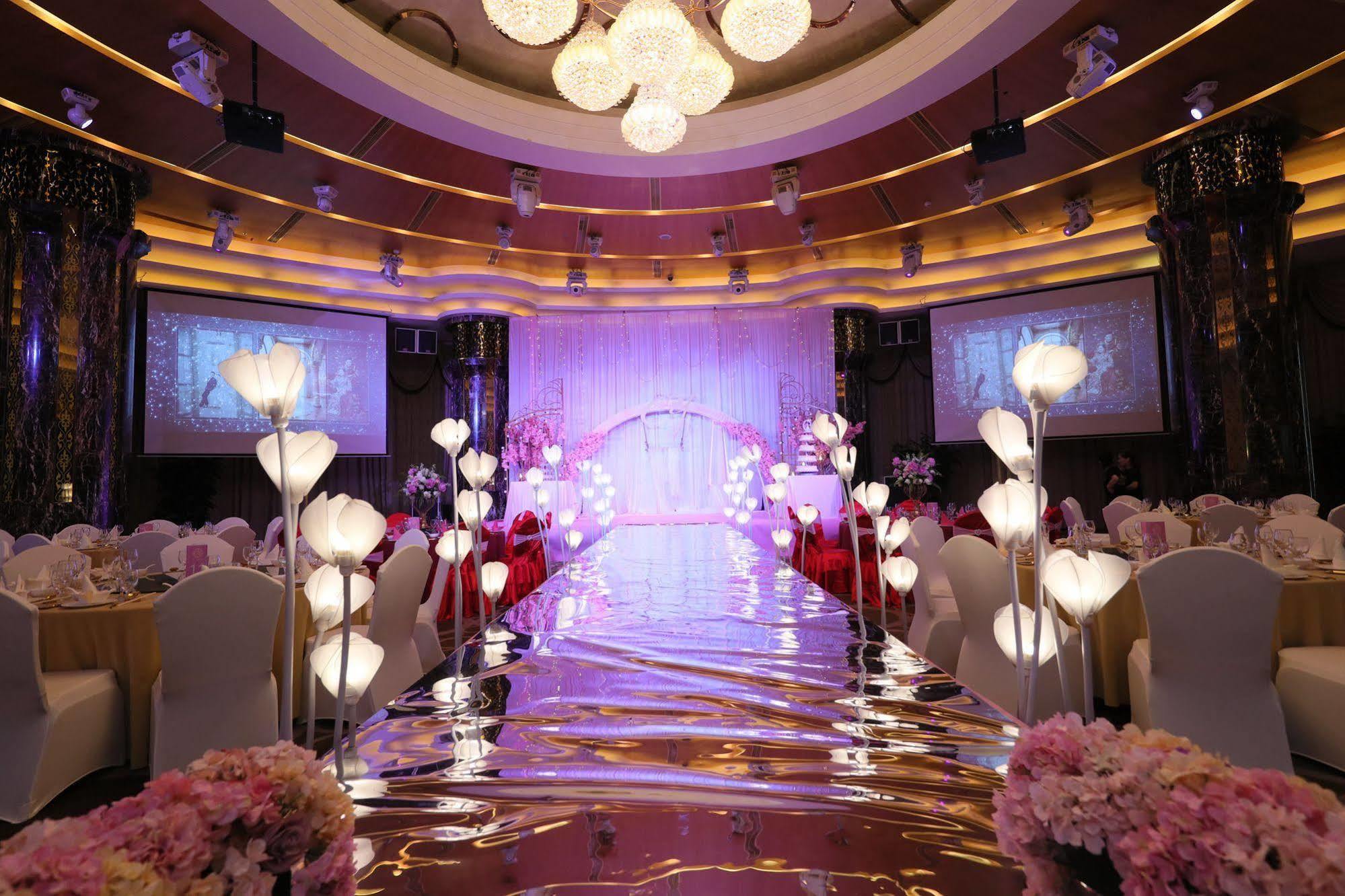 Renaissance Shenzhen Luohu Hotel Zewnętrze zdjęcie